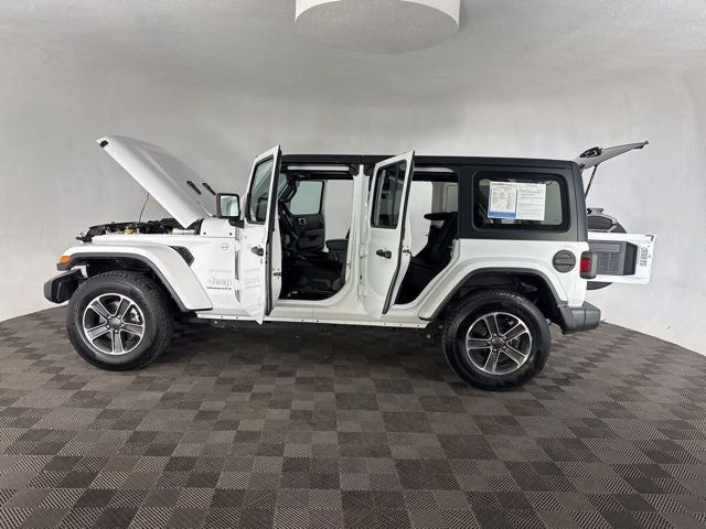 2023 Jeep Wrangler Sahara