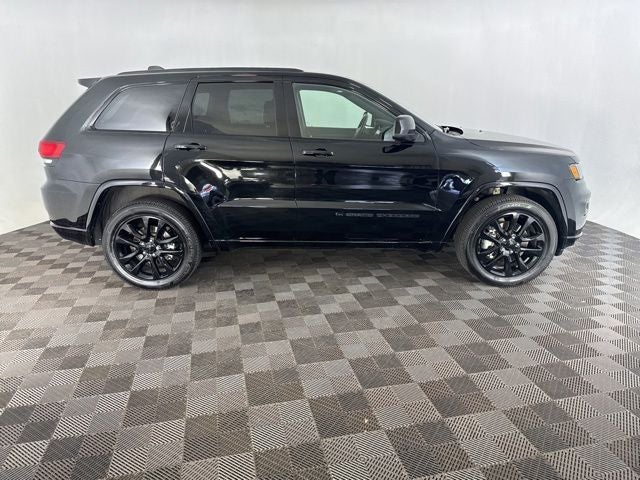 2022 Jeep Grand Cherokee WK Laredo X