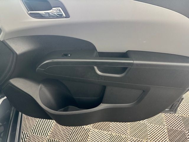 2012 Chevrolet Sonic 2LT
