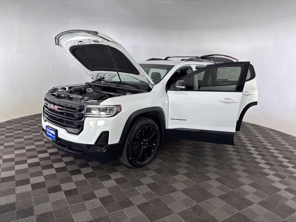 2022 GMC Acadia SLE