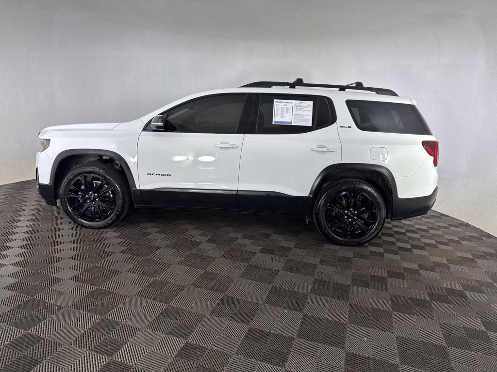 2022 GMC Acadia SLE