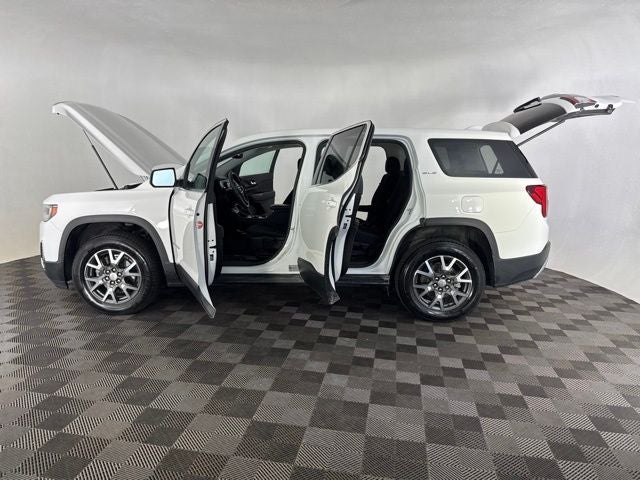 2022 GMC Acadia SLE