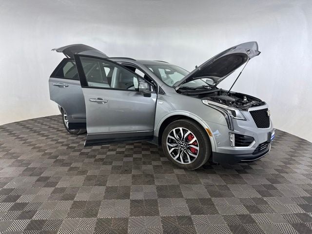 2025 Cadillac XT5 Sport