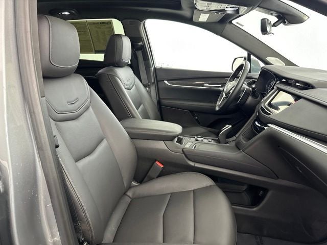 2025 Cadillac XT5 Sport