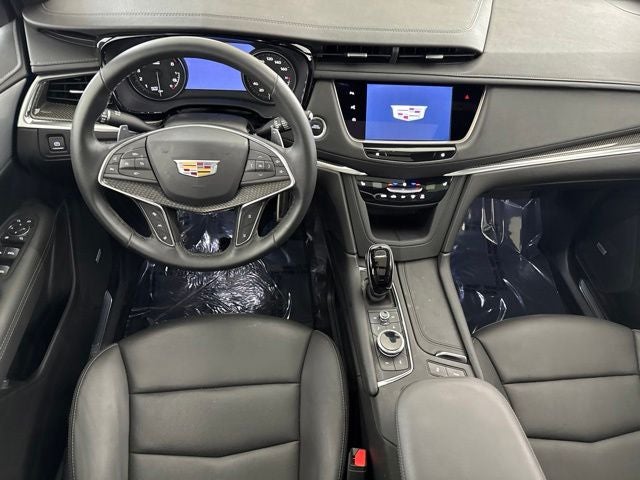 2025 Cadillac XT5 Sport