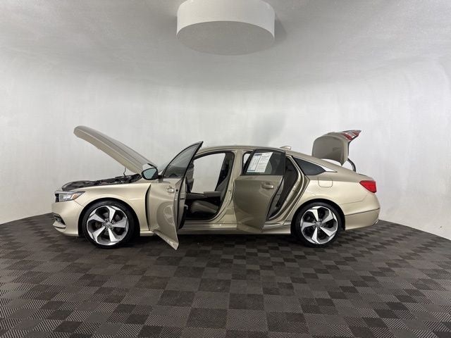 2020 Honda Accord Touring 2.0T