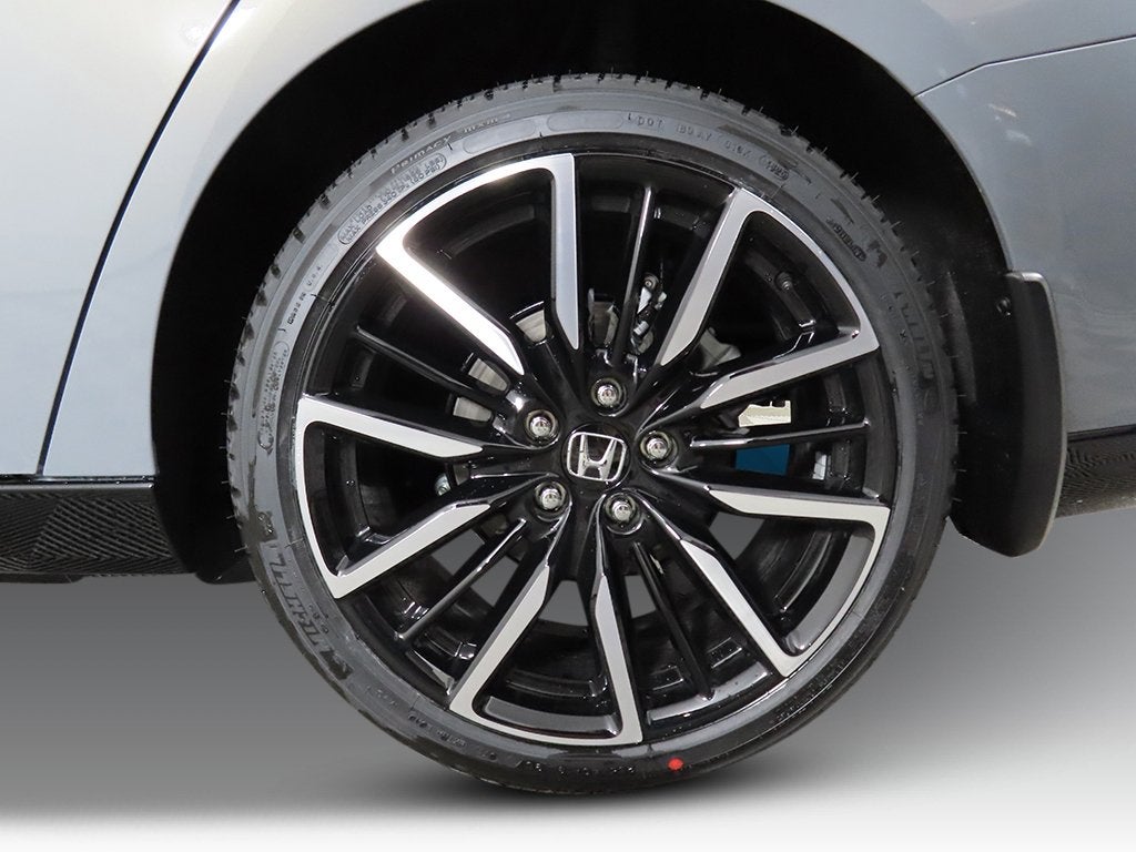 2026 Honda Accord Hybrid Touring FWD