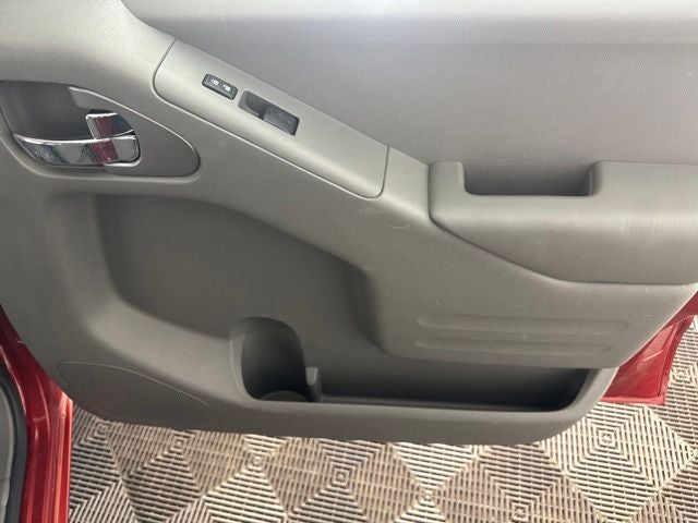 2015 Nissan Frontier SV