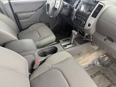 2015 Nissan Frontier SV