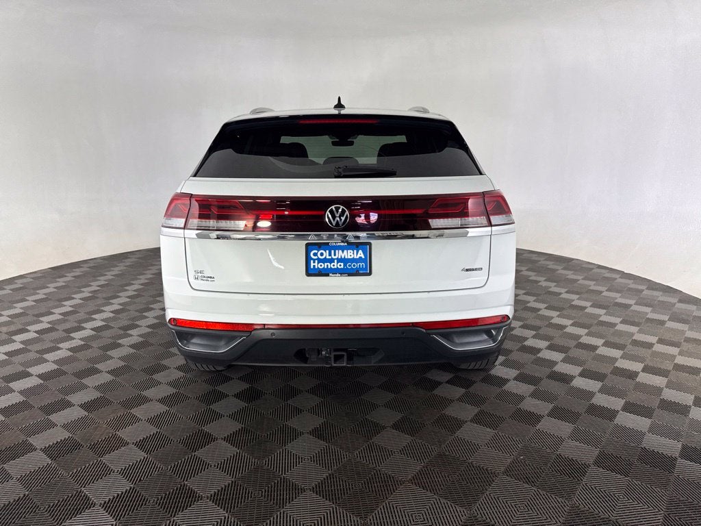 2025 Volkswagen Atlas Cross Sport 2.0T SE w/Technology