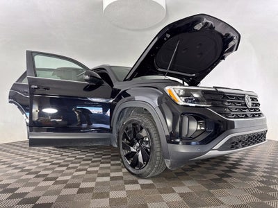 2025 Volkswagen Atlas Cross Sport 2.0T SE w/Technology