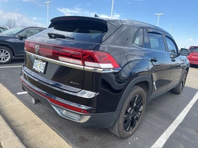 2024 Volkswagen Atlas Cross Sport 2.0T SE w/Technology