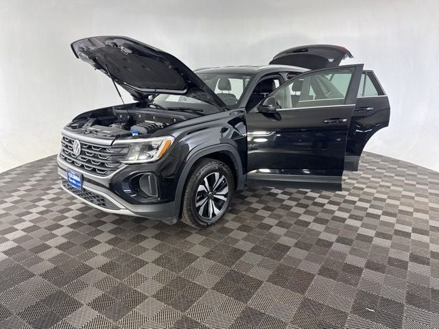2024 Volkswagen Atlas Cross Sport 2.0T SE