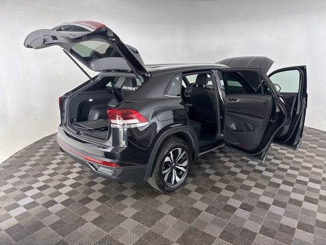 2024 Volkswagen Atlas Cross Sport 2.0T SE