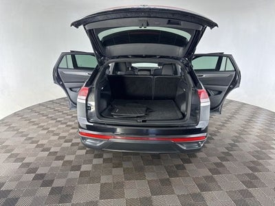 2024 Volkswagen Atlas Cross Sport 2.0T SE