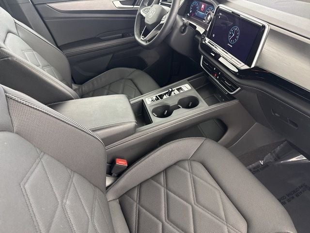 2024 Volkswagen Atlas Cross Sport 2.0T SE