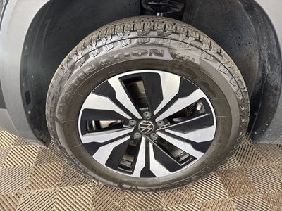 2024 Volkswagen Atlas Cross Sport 2.0T SE