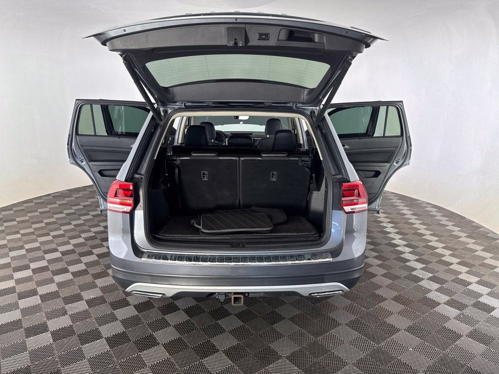 2018 Volkswagen Atlas 3.6L V6 SE w/Technology