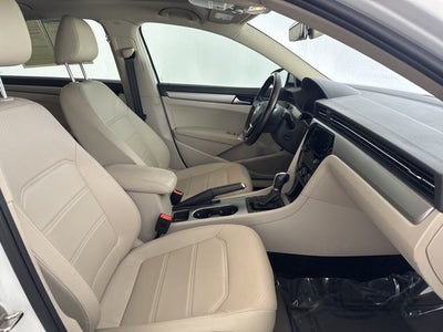 2020 Volkswagen Passat 2.0T SE