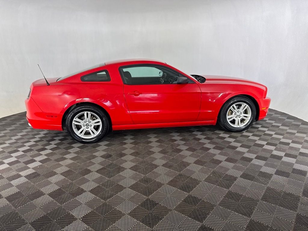 2013 Ford Mustang V6
