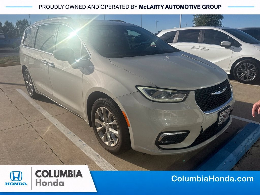 2021 Chrysler Pacifica Touring L