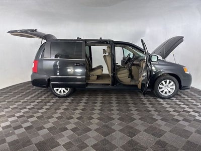 2015 Chrysler Town & Country Touring
