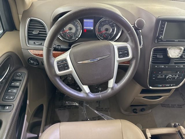 2015 Chrysler Town & Country Touring