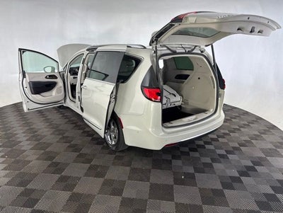 2021 Chrysler Pacifica Hybrid Limited