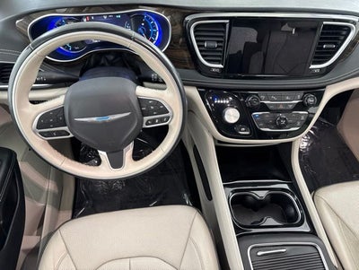 2021 Chrysler Pacifica Hybrid Limited