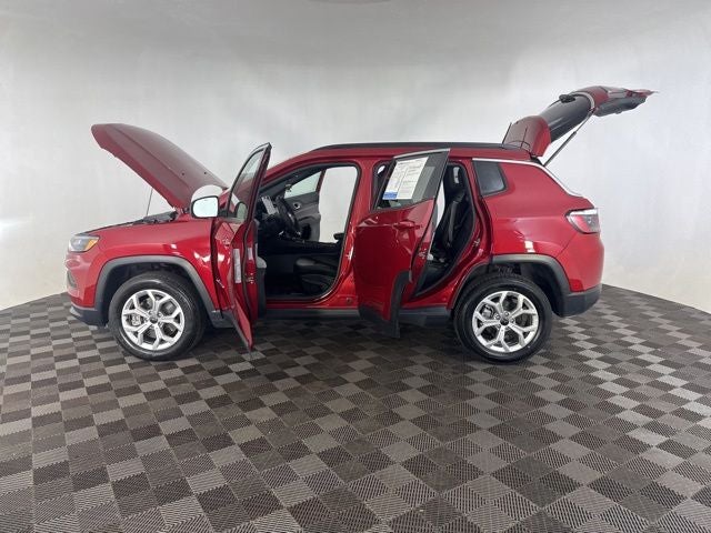 2025 Jeep Compass Latitude