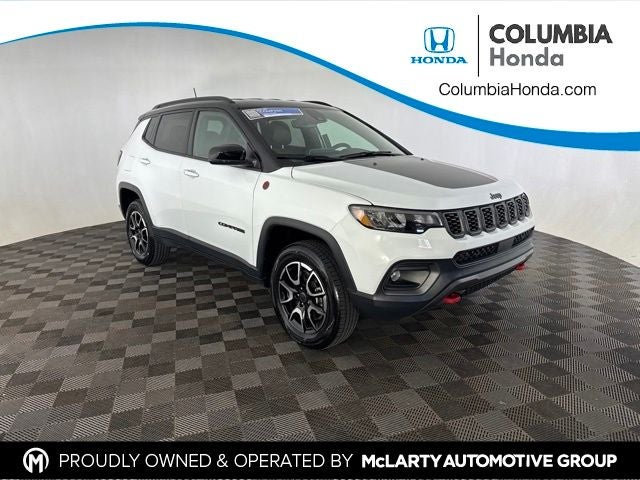 2025 Jeep Compass Trailhawk