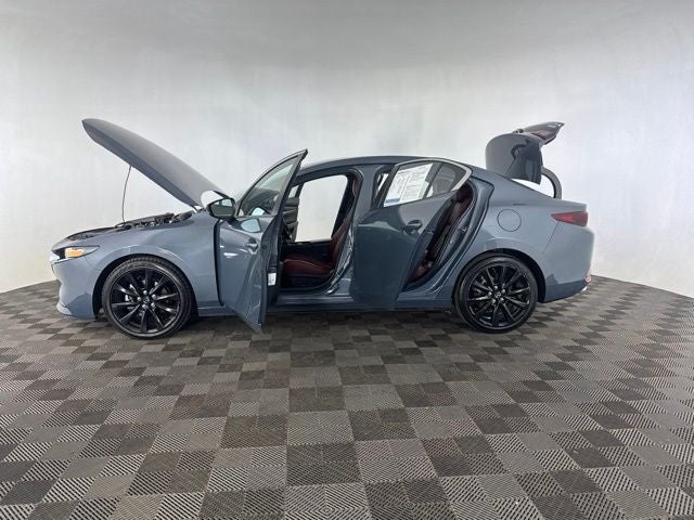 2023 Mazda Mazda3 2.5 S Carbon Edition