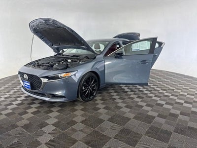 2023 Mazda Mazda3 2.5 S Carbon Edition