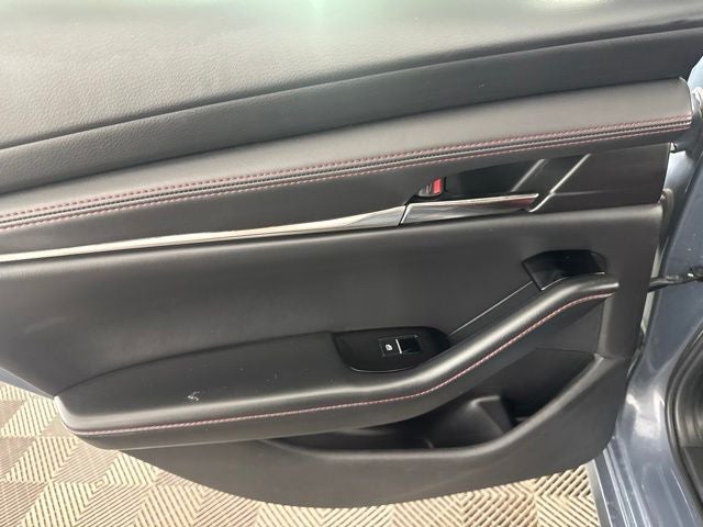 2023 Mazda Mazda3 2.5 S Carbon Edition