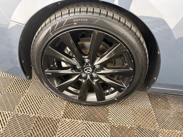 2023 Mazda Mazda3 2.5 S Carbon Edition