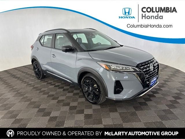 2021 Nissan Kicks SR