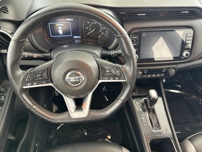 2021 Nissan Kicks SR