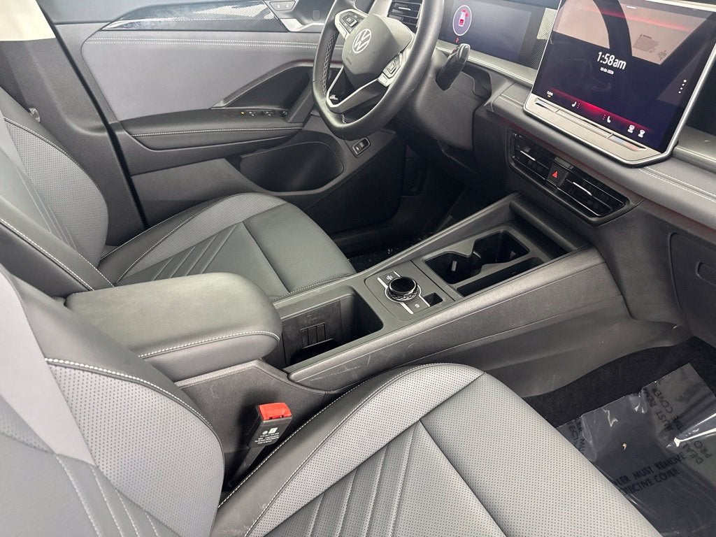 2025 Volkswagen Tiguan 2.0T SE
