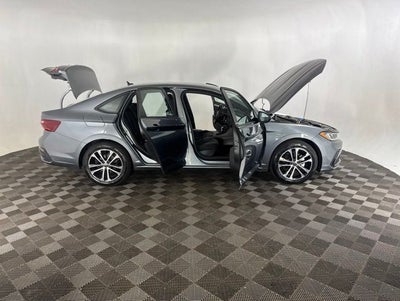 2025 Volkswagen Jetta 1.5T Sport