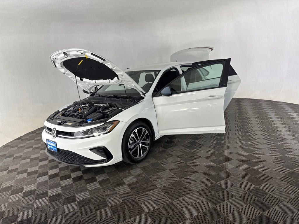 2025 Volkswagen Jetta 1.5T Sport