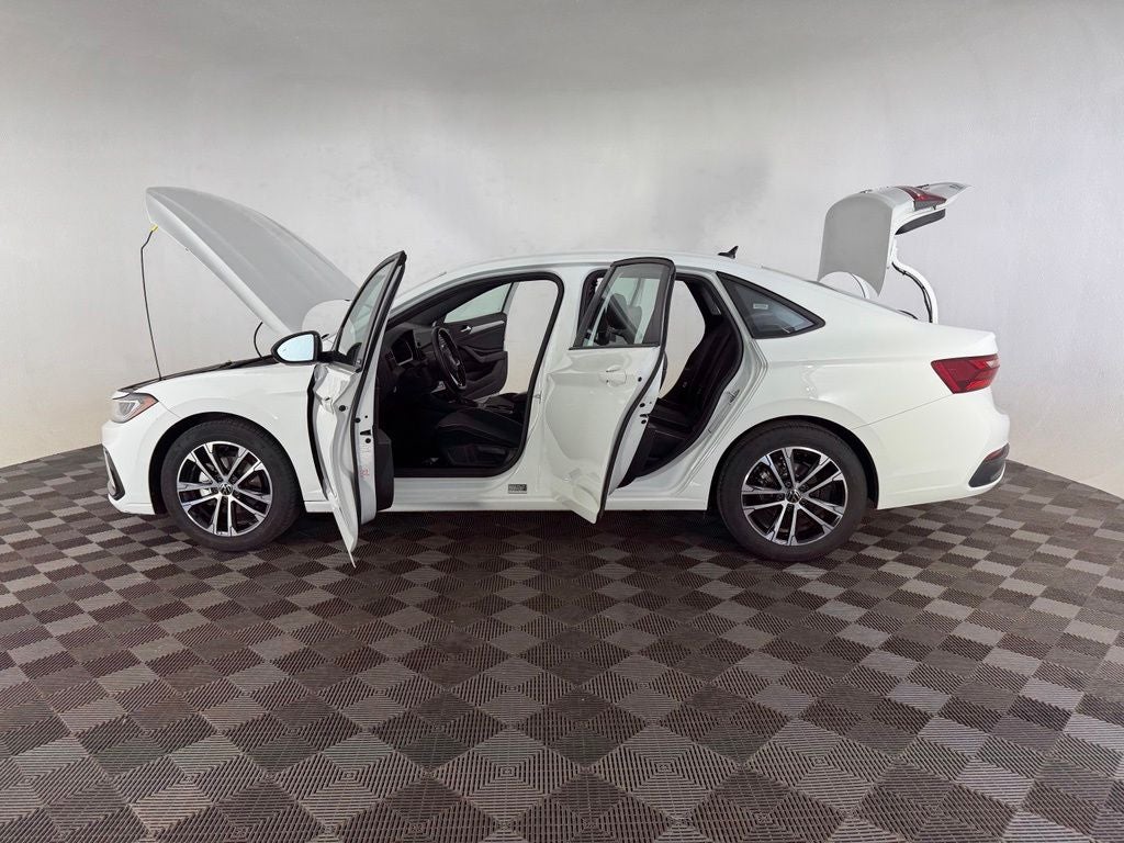 2025 Volkswagen Jetta 1.5T Sport