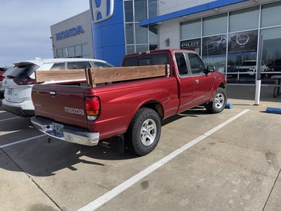 2000 Mazda Mazda B3000 SE