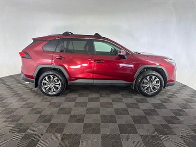2022 Toyota RAV4 Hybrid XLE Premium