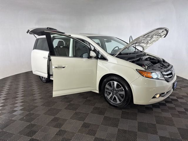 2016 Honda Odyssey Touring Elite