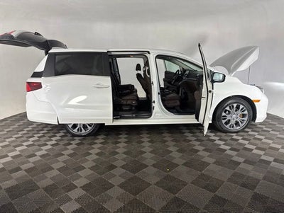 2025 Honda Odyssey Touring