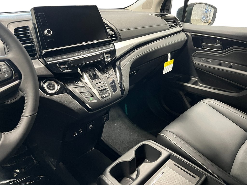 2027 Honda Odyssey Touring FWD