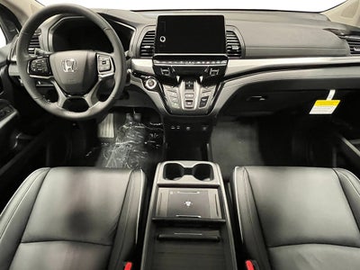 2027 Honda Odyssey Touring FWD