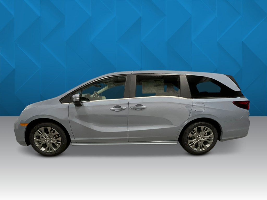 2027 Honda Odyssey Touring FWD