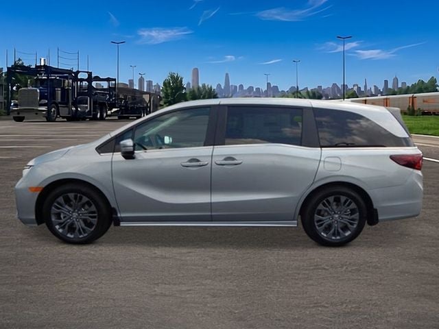 2026 Honda Odyssey Touring FWD