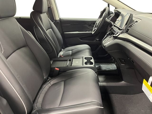 2026 Honda Odyssey Touring FWD